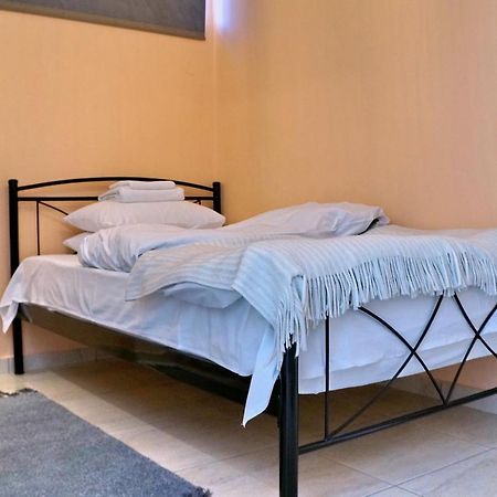 Appartement Aroma Rent House 2 à Mytilíni Extérieur photo
