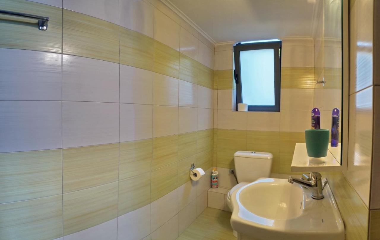Appartement Aroma Rent House 2 à Mytilíni Extérieur photo